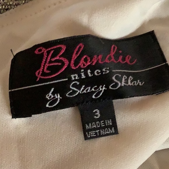Blondie Nites By Stacy Sklar Size 3 Strappy-Back Light Gold Gown.New With Tags - Picture 11 of 11
